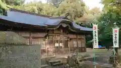 妻山神社の本殿