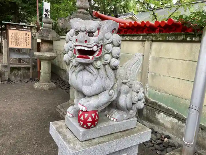 名古屋東照宮の狛犬