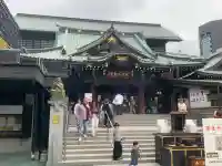 成田山深川不動堂(新勝寺東京別院)の{uncategorized: "未分類", other: "その他", undefined: "問題あり", building: "その他建物", grave: "お墓", sacred_gate: "鳥居", guardian: "狛犬", statue: "像", buddha: "仏像", history: "歴史", nature: "自然", garden: "庭園", animal: "動物", pagoda: "塔", temizu: "手水舎", mountain_gate: "山門・神門", sanctuary: "本殿・本堂", subordinate: "末社・摂社", art: "芸術", scenery: "景色", jizo: "地蔵", ema: "絵馬", goshuin: "御朱印", omikuji: "おみくじ", items: "授与品その他", amulet: "お守り", goshuincho: "御朱印帳", eats: "食事", festival: "お祭り", votive_dance: "神楽", shichigosan: "七五三参", wedding: "結婚式", experience: "体験その他", initially: "初詣", around: "周辺", anti_infection: "感染症対策"}
