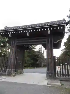 梨木神社の山門・神門