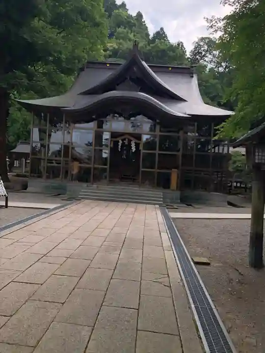 金剱宮の本殿・本堂