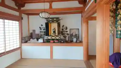 龍善寺の本殿・本堂