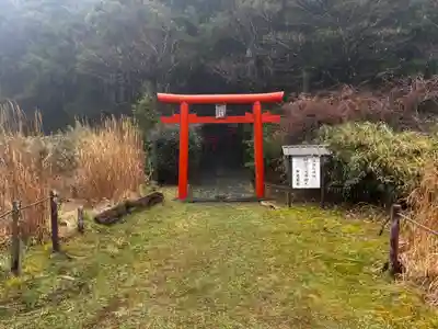 阿字ヶ池弁財天の鳥居