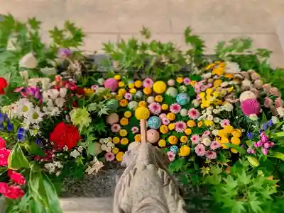 滑川神社 - 仕事と子どもの守り神の手水舎