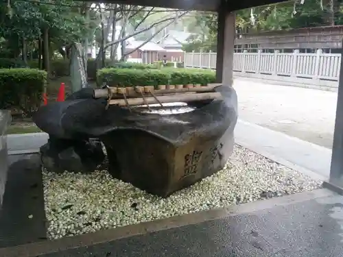 伊弉諾神宮の手水舎