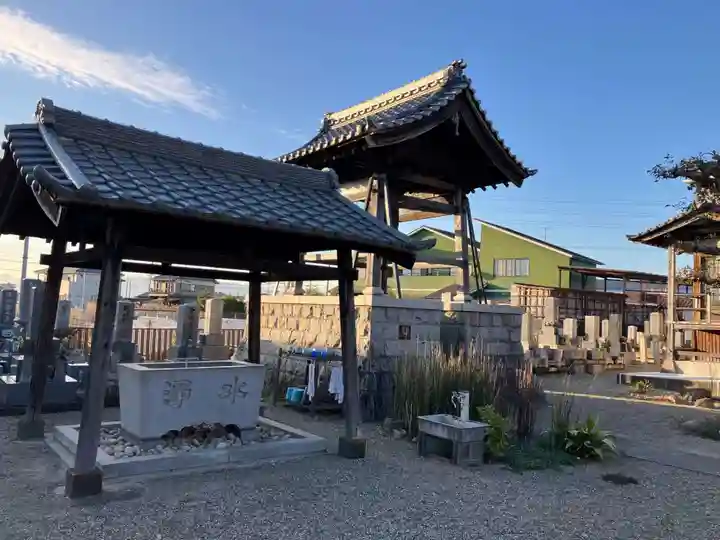 三月寺のその他建物