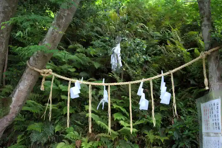 高麗神社(埼玉県)