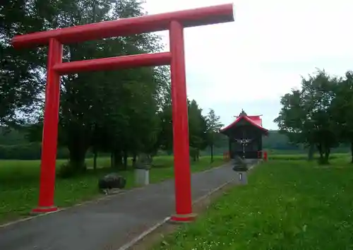 美沢神社の鳥居