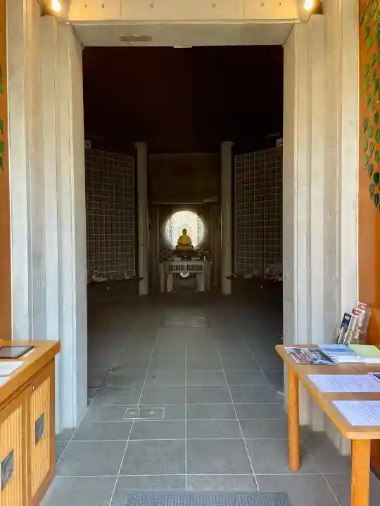 幸國寺の{uncategorized: "未分類", other: "その他", undefined: "問題あり", building: "その他建物", grave: "お墓", sacred_gate: "鳥居", guardian: "狛犬", statue: "像", buddha: "仏像", history: "歴史", nature: "自然", garden: "庭園", animal: "動物", pagoda: "塔", temizu: "手水舎", mountain_gate: "山門・神門", sanctuary: "本殿・本堂", subordinate: "末社・摂社", art: "芸術", scenery: "景色", jizo: "地蔵", ema: "絵馬", goshuin: "御朱印", omikuji: "おみくじ", items: "授与品その他", amulet: "お守り", goshuincho: "御朱印帳", eats: "食事", festival: "お祭り", votive_dance: "神楽", shichigosan: "七五三参", wedding: "結婚式", experience: "体験その他", initially: "初詣", around: "周辺", anti_infection: "感染症対策"}