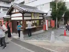 采女神社の建物その他