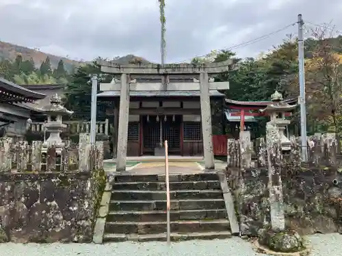 高売布神社の鳥居