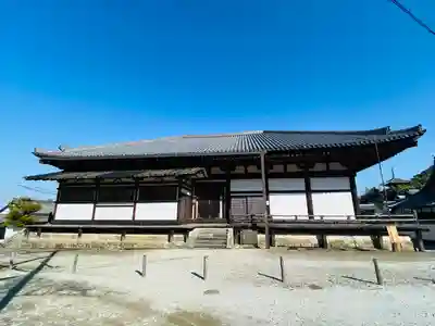 當麻寺の本殿・本堂