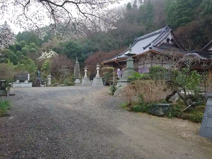 鏡徳寺の末社・摂社