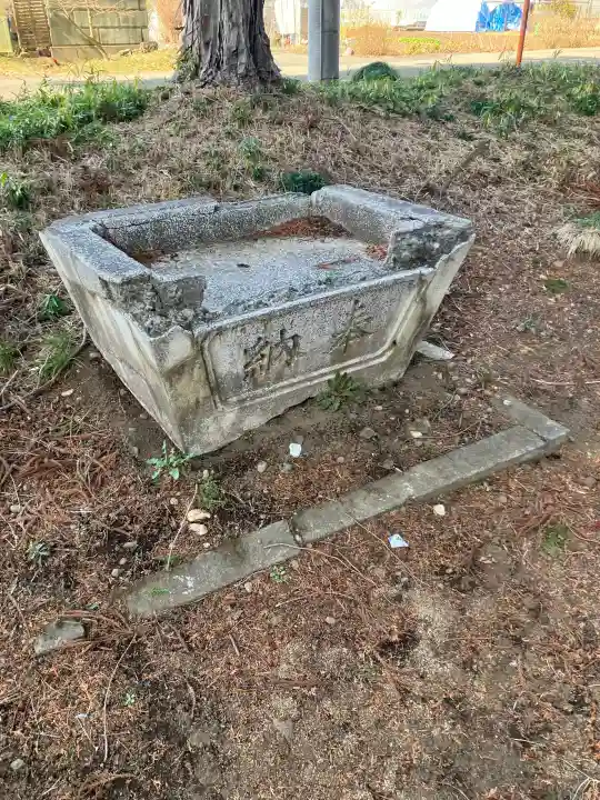 産宮神社の{uncategorized: "未分類", other: "その他", undefined: "問題あり", building: "その他建物", grave: "お墓", sacred_gate: "鳥居", guardian: "狛犬", statue: "像", buddha: "仏像", history: "歴史", nature: "自然", garden: "庭園", animal: "動物", pagoda: "塔", temizu: "手水舎", mountain_gate: "山門・神門", sanctuary: "本殿・本堂", subordinate: "末社・摂社", art: "芸術", scenery: "景色", jizo: "地蔵", ema: "絵馬", goshuin: "御朱印", omikuji: "おみくじ", items: "授与品その他", amulet: "お守り", goshuincho: "御朱印帳", eats: "食事", festival: "お祭り", votive_dance: "神楽", shichigosan: "七五三参", wedding: "結婚式", experience: "体験その他", initially: "初詣", around: "周辺", anti_infection: "感染症対策"}