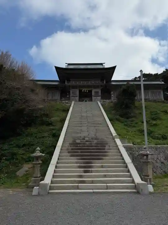 田島神社の{uncategorized: "未分類", other: "その他", undefined: "問題あり", building: "その他建物", grave: "お墓", sacred_gate: "鳥居", guardian: "狛犬", statue: "像", buddha: "仏像", history: "歴史", nature: "自然", garden: "庭園", animal: "動物", pagoda: "塔", temizu: "手水舎", mountain_gate: "山門・神門", sanctuary: "本殿・本堂", subordinate: "末社・摂社", art: "芸術", scenery: "景色", jizo: "地蔵", ema: "絵馬", goshuin: "御朱印", omikuji: "おみくじ", items: "授与品その他", amulet: "お守り", goshuincho: "御朱印帳", eats: "食事", festival: "お祭り", votive_dance: "神楽", shichigosan: "七五三参", wedding: "結婚式", experience: "体験その他", initially: "初詣", around: "周辺", anti_infection: "感染症対策"}