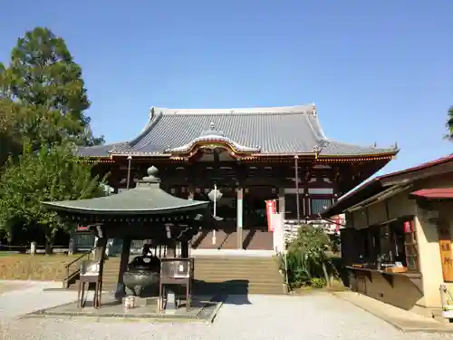 慈恩寺の本殿・本堂
