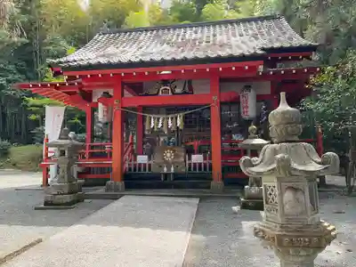 岩崎稲荷神社の本殿・本堂