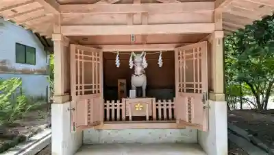 富士山東口本宮 冨士浅間神社の{uncategorized: "未分類", other: "その他", undefined: "問題あり", building: "その他建物", grave: "お墓", sacred_gate: "鳥居", guardian: "狛犬", statue: "像", buddha: "仏像", history: "歴史", nature: "自然", garden: "庭園", animal: "動物", pagoda: "塔", temizu: "手水舎", mountain_gate: "山門・神門", sanctuary: "本殿・本堂", subordinate: "末社・摂社", art: "芸術", scenery: "景色", jizo: "地蔵", ema: "絵馬", goshuin: "御朱印", omikuji: "おみくじ", items: "授与品その他", amulet: "お守り", goshuincho: "御朱印帳", eats: "食事", festival: "お祭り", votive_dance: "神楽", shichigosan: "七五三参", wedding: "結婚式", experience: "体験その他", initially: "初詣", around: "周辺", anti_infection: "感染症対策"}