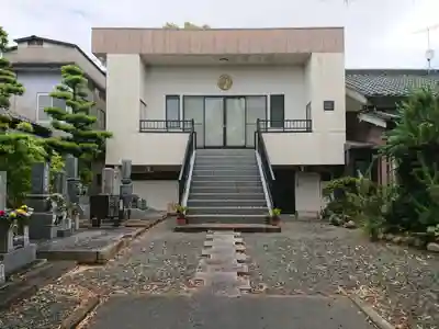 阿弥陀寺の本殿・本堂