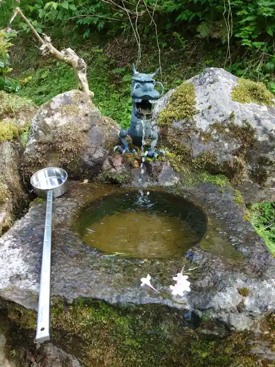 高龍神社 奥之院(新潟県)