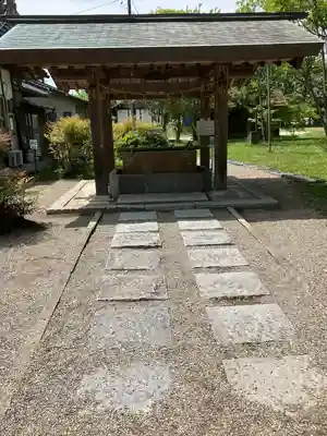 作楽神社の手水舎
