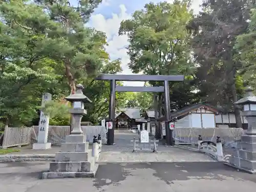 旭川神社の鳥居