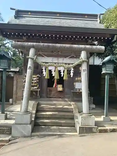 太子堂八幡神社の{uncategorized: "未分類", other: "その他", undefined: "問題あり", building: "その他建物", grave: "お墓", sacred_gate: "鳥居", guardian: "狛犬", statue: "像", buddha: "仏像", history: "歴史", nature: "自然", garden: "庭園", animal: "動物", pagoda: "塔", temizu: "手水舎", mountain_gate: "山門・神門", sanctuary: "本殿・本堂", subordinate: "末社・摂社", art: "芸術", scenery: "景色", jizo: "地蔵", ema: "絵馬", goshuin: "御朱印", omikuji: "おみくじ", items: "授与品その他", amulet: "お守り", goshuincho: "御朱印帳", eats: "食事", festival: "お祭り", votive_dance: "神楽", shichigosan: "七五三参", wedding: "結婚式", experience: "体験その他", initially: "初詣", around: "周辺", anti_infection: "感染症対策"}