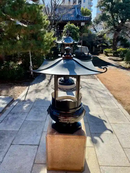 室泉寺の{uncategorized: "未分類", other: "その他", undefined: "問題あり", building: "その他建物", grave: "お墓", sacred_gate: "鳥居", guardian: "狛犬", statue: "像", buddha: "仏像", history: "歴史", nature: "自然", garden: "庭園", animal: "動物", pagoda: "塔", temizu: "手水舎", mountain_gate: "山門・神門", sanctuary: "本殿・本堂", subordinate: "末社・摂社", art: "芸術", scenery: "景色", jizo: "地蔵", ema: "絵馬", goshuin: "御朱印", omikuji: "おみくじ", items: "授与品その他", amulet: "お守り", goshuincho: "御朱印帳", eats: "食事", festival: "お祭り", votive_dance: "神楽", shichigosan: "七五三参", wedding: "結婚式", experience: "体験その他", initially: "初詣", around: "周辺", anti_infection: "感染症対策"}