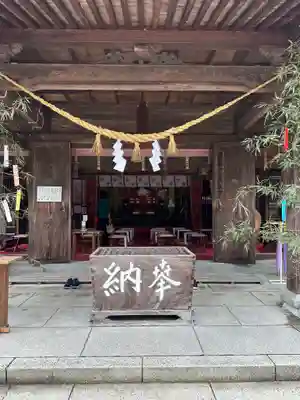 都萬神社の本殿・本堂