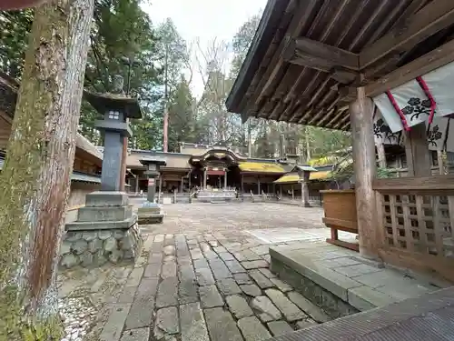 諏訪大社(長野県)