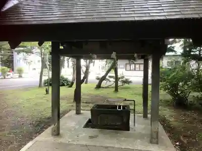 北広島市総鎮守 廣島神社の手水舎