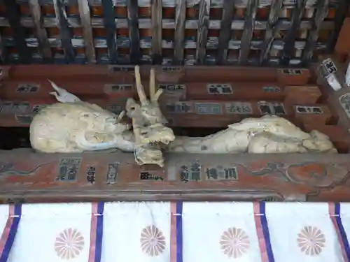 椎尾山薬王院の山門・神門