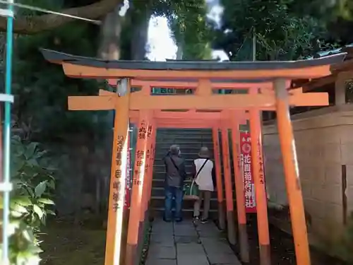 花園稲荷神社の鳥居