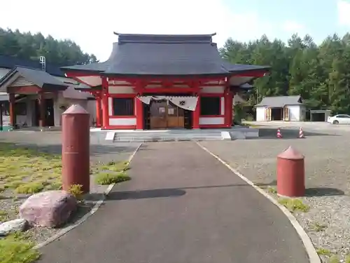 中富良野神社の本殿