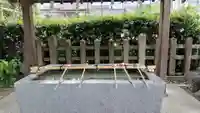 西院春日神社の手水舎