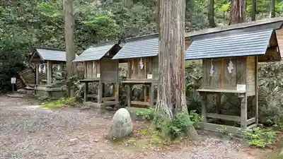 仁科神明宮の末社・摂社