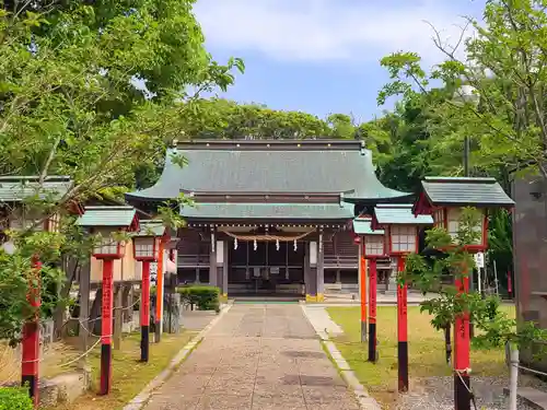 岡湊神社の本殿