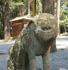 間々田八幡宮の狛犬