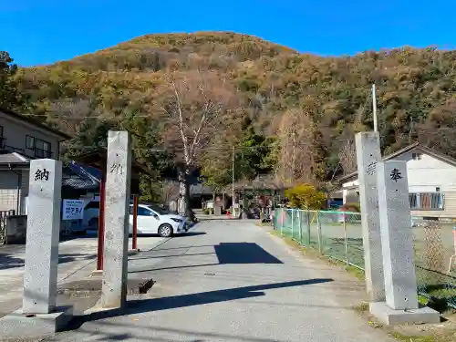 山梨岡神社のその他建物