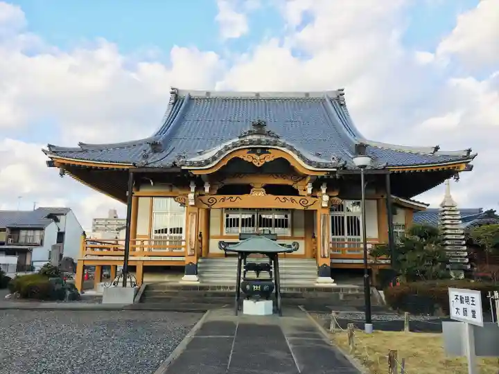 圓鏡寺の本殿・本堂