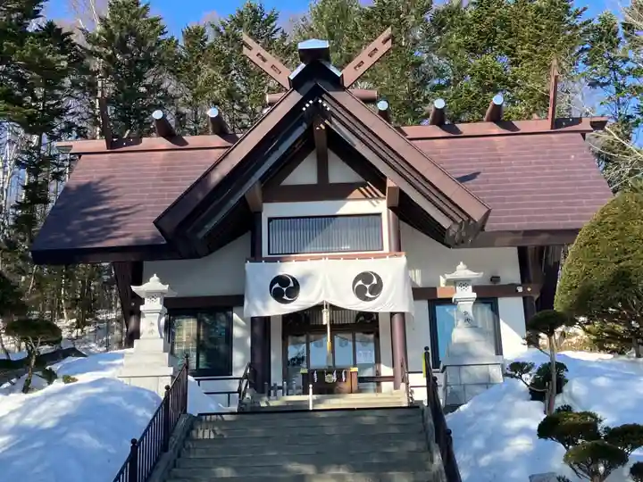 札内神社の本殿・本堂