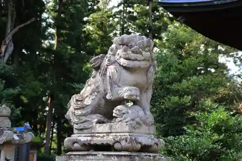 田村神社の狛犬