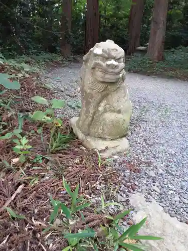 釣石神社の狛犬