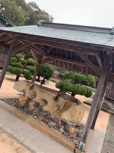 川中神社の手水舎