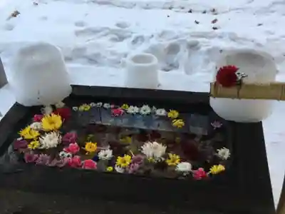 北広島市総鎮守 廣島神社の手水舎