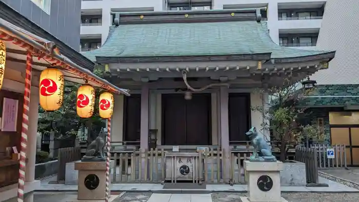 宮益御嶽神社の本殿