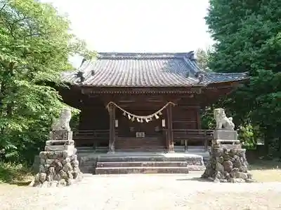 進雄神社の本殿