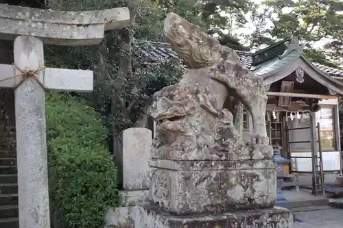 粟嶋神社の狛犬