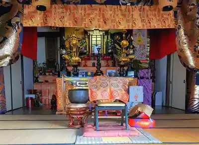 薬師寺の本殿・本堂