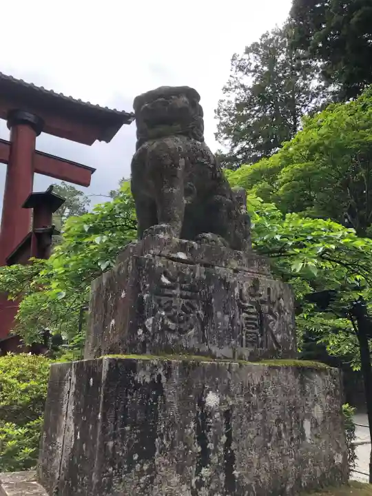 北口本宮冨士浅間神社の{uncategorized: "未分類", other: "その他", undefined: "問題あり", building: "その他建物", grave: "お墓", sacred_gate: "鳥居", guardian: "狛犬", statue: "像", buddha: "仏像", history: "歴史", nature: "自然", garden: "庭園", animal: "動物", pagoda: "塔", temizu: "手水舎", mountain_gate: "山門・神門", sanctuary: "本殿・本堂", subordinate: "末社・摂社", art: "芸術", scenery: "景色", jizo: "地蔵", ema: "絵馬", goshuin: "御朱印", omikuji: "おみくじ", items: "授与品その他", amulet: "お守り", goshuincho: "御朱印帳", eats: "食事", festival: "お祭り", votive_dance: "神楽", shichigosan: "七五三参", wedding: "結婚式", experience: "体験その他", initially: "初詣", around: "周辺", anti_infection: "感染症対策"}